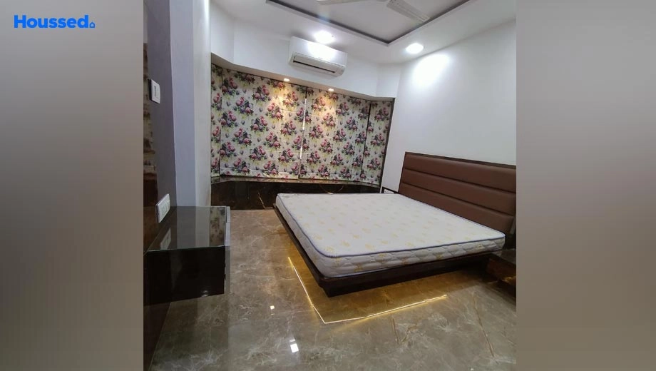 Project Image of 3 BHK Furnished Flat for Rent in Royal Resort Tower, Andheri West - Image 149485