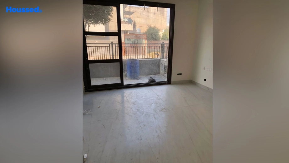 Amenities of 3 BHK Semi-Furnished Flat for Rent in Mullanpur Garibdass - Image 149808