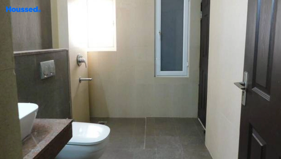 Project Image of 3 BHK Semi-Furnished Flat for Rent in Amore - Wave City Center, Sector 32 - Image 150023
