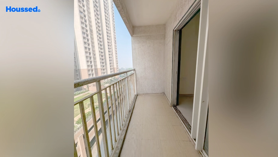 Project Image of 3 BHK Un-Furnished Flat for Rent in Indiabulls Greens, Panvel - Image 150261