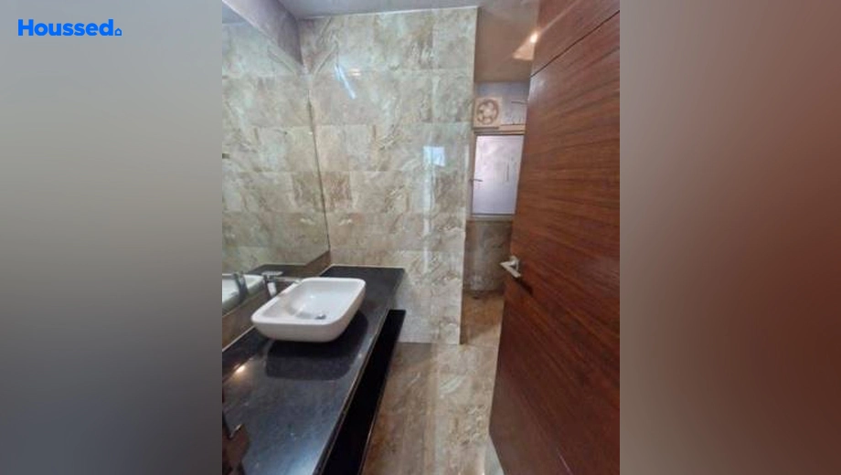 Project Image of 4 BHK Semi-Furnished Flat for Rent in Mahagun Mezzaria, Sector 78 - Image 150336