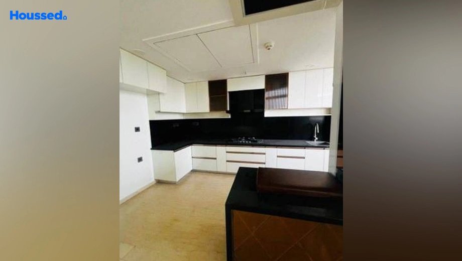 Project Image of 3 BHK Semi-Furnished Flat for Rent in Mahagun Mezzaria, Sector 78 - Image 150451