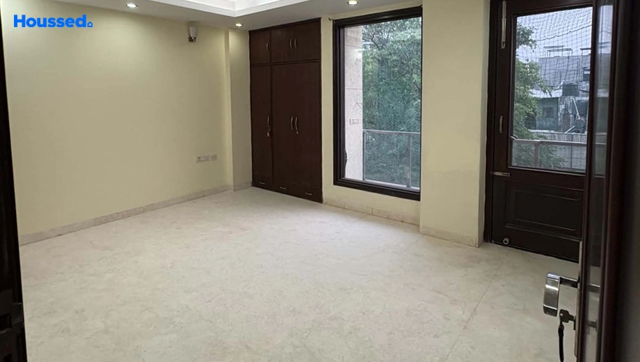 Project Image of 3 BHK Flat for Resale in Defence Colony - Image 150529