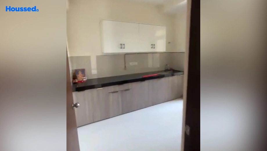 Project Image of 3 BHK Semi-Furnished Flat for Rent in Lodha Stella, Kapurbawdi - Image 151130