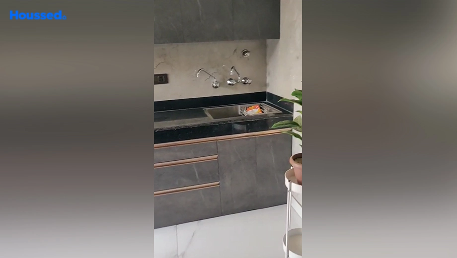 Project Image of 1 BHK Semi-Furnished Flat for Rent in Kalkaji - Image 151283