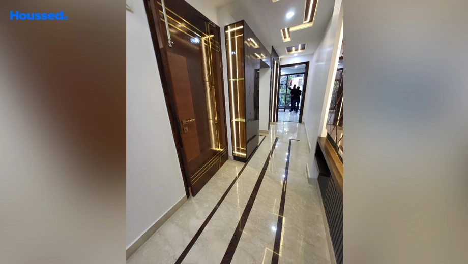 Project Image of 2 BHK Semi-Furnished Flat for Rent in Kalkaji - Image 151318