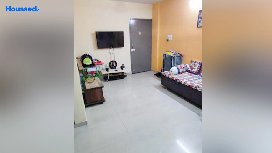 Project Image of 3 BHK Semi-Furnished Flat for Rent in Pal - Image 151625