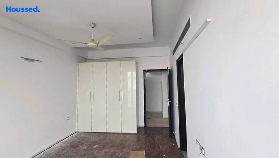 Project Image of 4 BHK Flat for Resale in Omaxe The Forest Spa, Surajkund - Image 152801