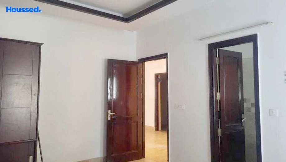 Project Image of 4 BHK Semi-Furnished Builder Floor for Rent in Sainik Colony - Image 152930