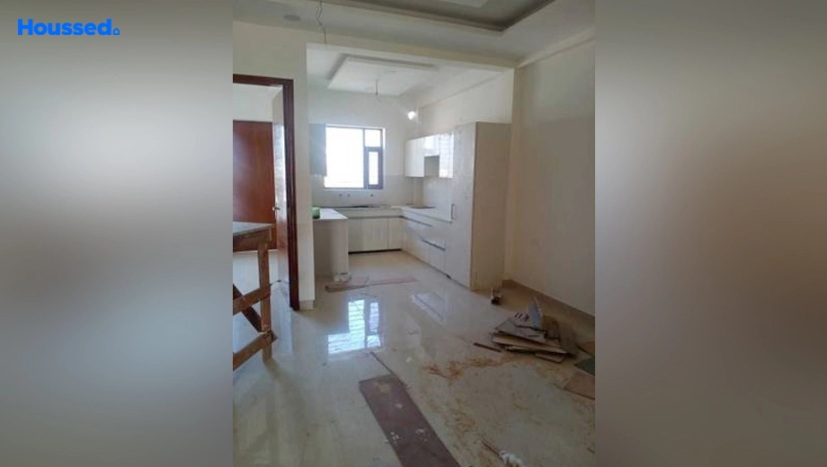 Project Image of 4 BHK Semi-Furnished Flat for Rent in Hill View Apartment, Sector 45 - Image 152975