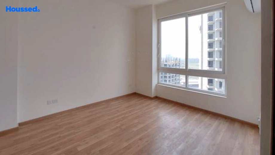 Project Image of 4 BHK Semi-Furnished Flat for Rent in Puri Diplomatic Greens, Sector 111 - Image 152981