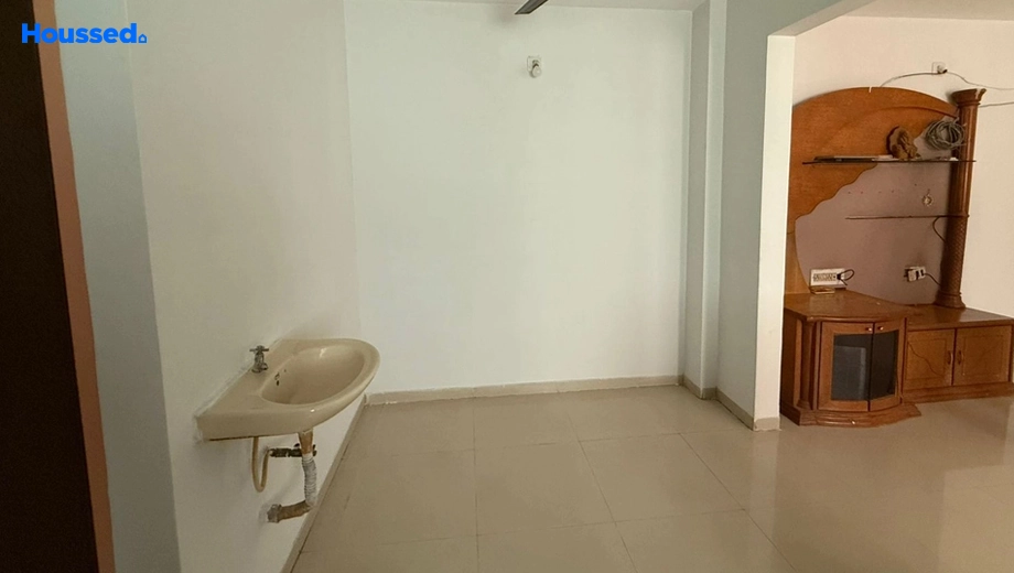 Project Image of 2 BHK Flat for Resale in Shashwat Avenue, Adajan - Image 153837