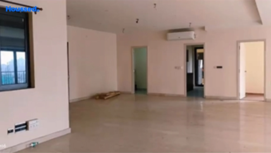 Project Image of 4 BHK Flat for Resale in Ambuja Udvita The Condoville, Mukundapur - Image 153447