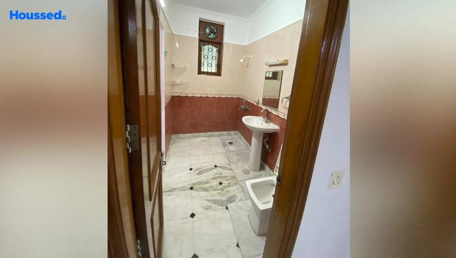 Project Image of 3 BHK Semi-Furnished Flat for Rent in Sector 46 - Image 153632