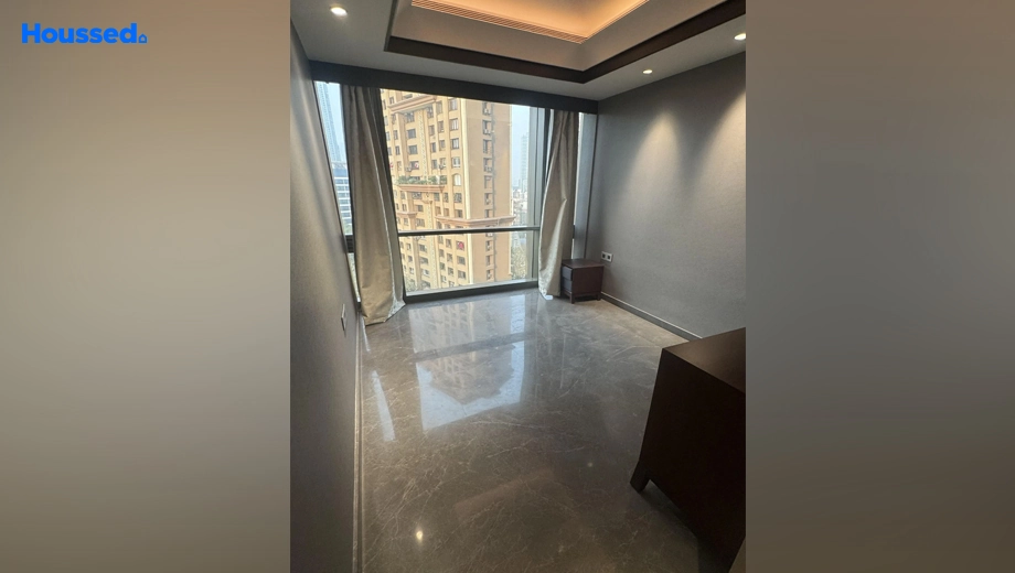 Project Image of 4 BHK Semi-Furnished Flat for Rent in Lodha Trump Tower, Worli - Image 154131