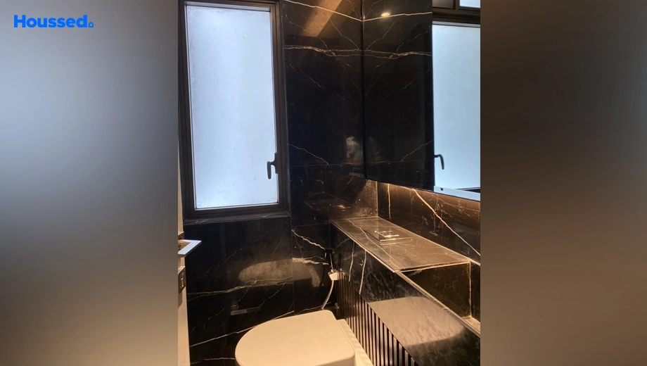Project Image of 4 BHK Semi-Furnished Flat for Rent in Lodha Trump Tower, Worli - Image 154132