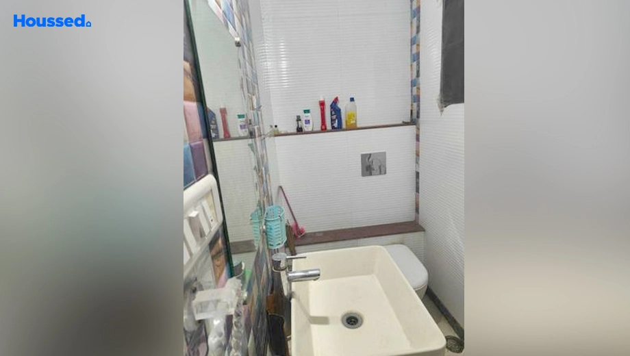 Project Image of 3 BHK Semi-Furnished Flat for Rent in New Mankapur - Image 154797