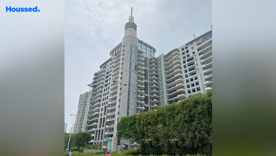 Project Image of 4 BHK Flat for Resale in DLF The Pinnacle, DLF Phase 5 - Image 154840
