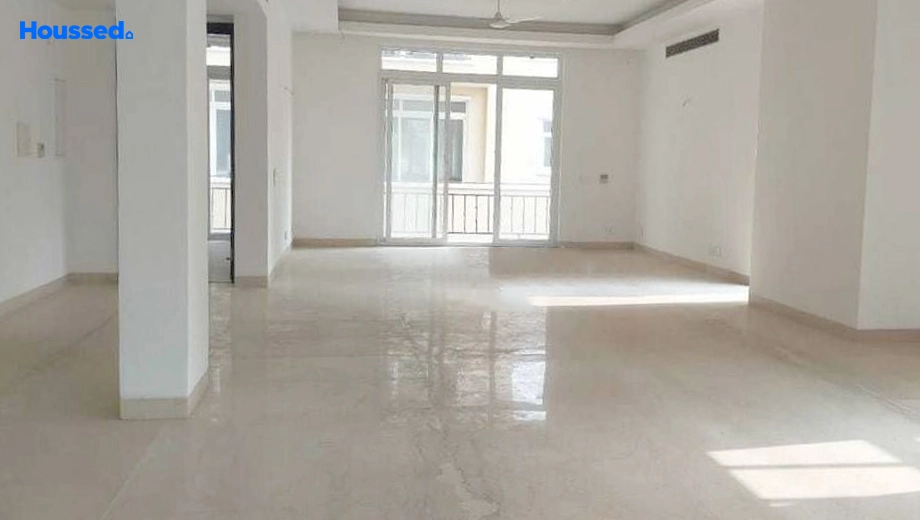 Project Image of 4 BHK Flat for Resale in DLF Phase 1 - Image 154849