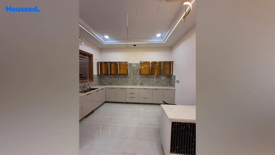 Project Image of 3.5 BHK Semi-Furnished House/Villa for Rent in DLF Hyde Park Estate, Mullanpur - Image 155132