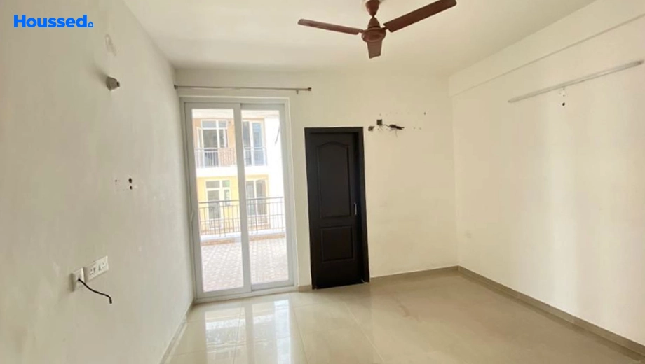 Project Image of 3.5 BHK Semi-Furnished Flat for Rent in Omaxe The Lake, Mullanpur - Image 155223