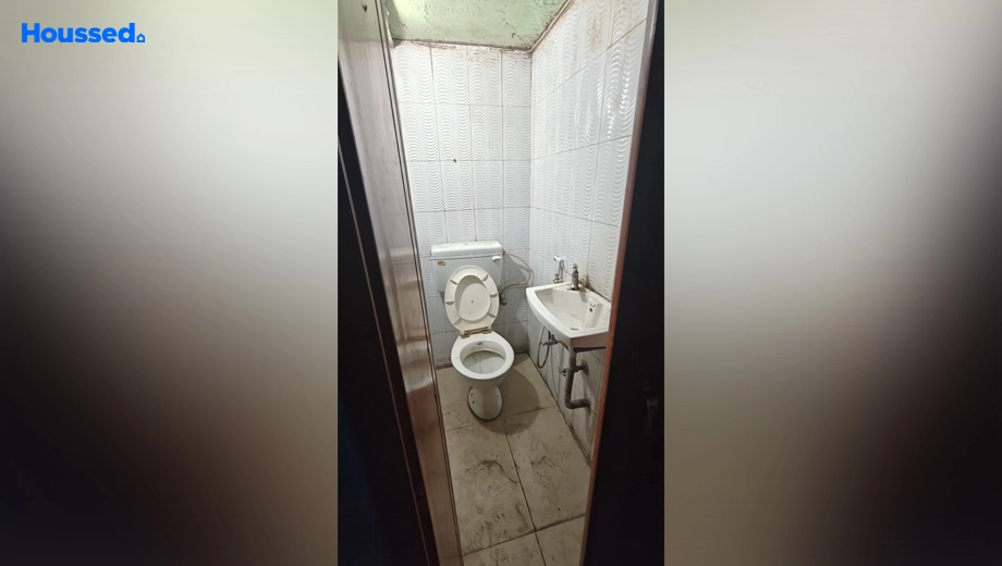 Project Image of Commercial Space for Resale in Kalighat - Image 155649