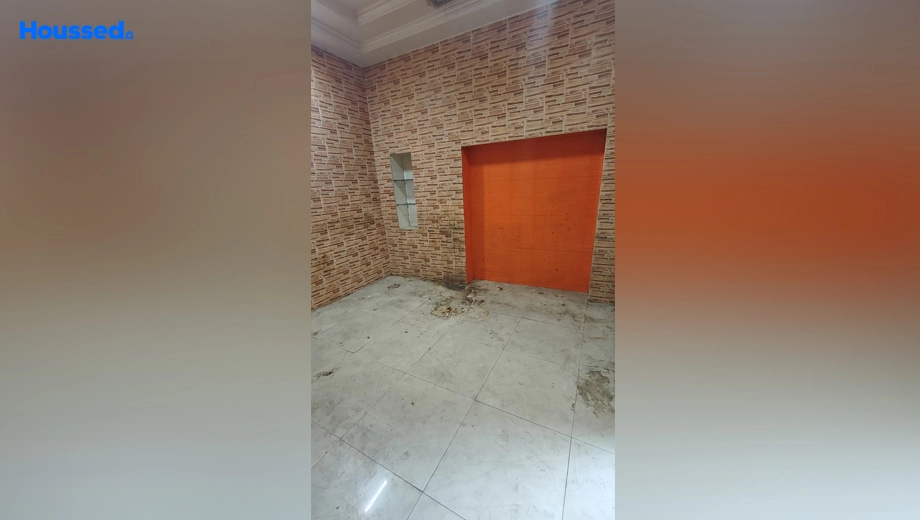 Project Image of Commercial Space for Resale in Kalighat - Image 155647