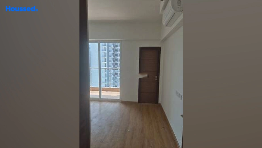 Project Image of 3 BHK Semi-Furnished Flat for Rent in Godrej Meridien, Sector 106 - Image 155900