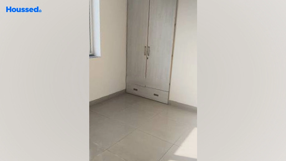 Project Image of 2 BHK Semi-Furnished Flat for Rent in Mahindra Aura, Sector 110 A - Image 155984