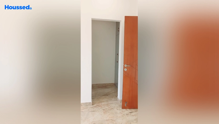 Project Image of 4 BHK Flat for Resale in Sector 85 - Image 156068
