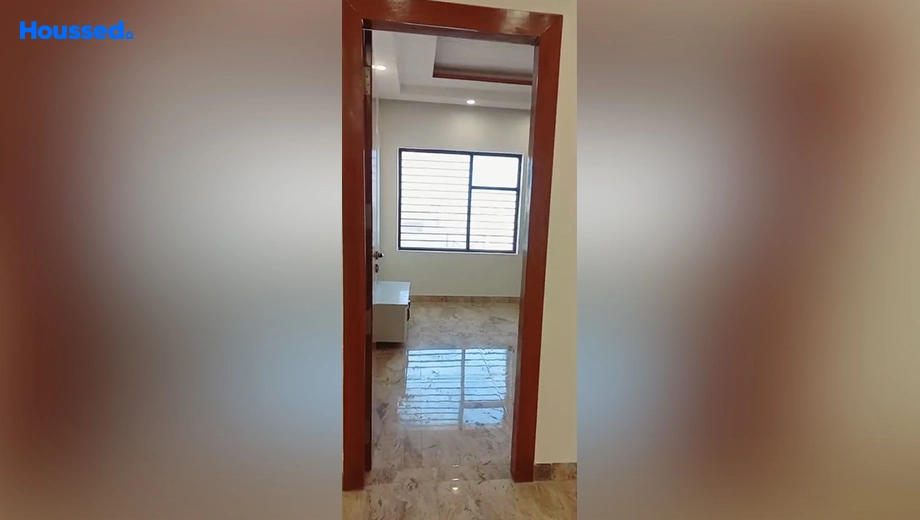 Project Image of 4 BHK Flat for Resale in Sector 85 - Image 156065