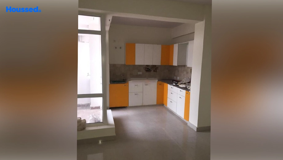Project Image of 2 BHK Flat for Resale in Emerald Heights, Sector 88 - Image 156881