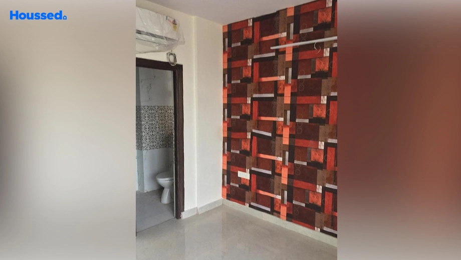 Project Image of 2 BHK Flat for Resale in Emerald Heights, Sector 88 - Image 156890