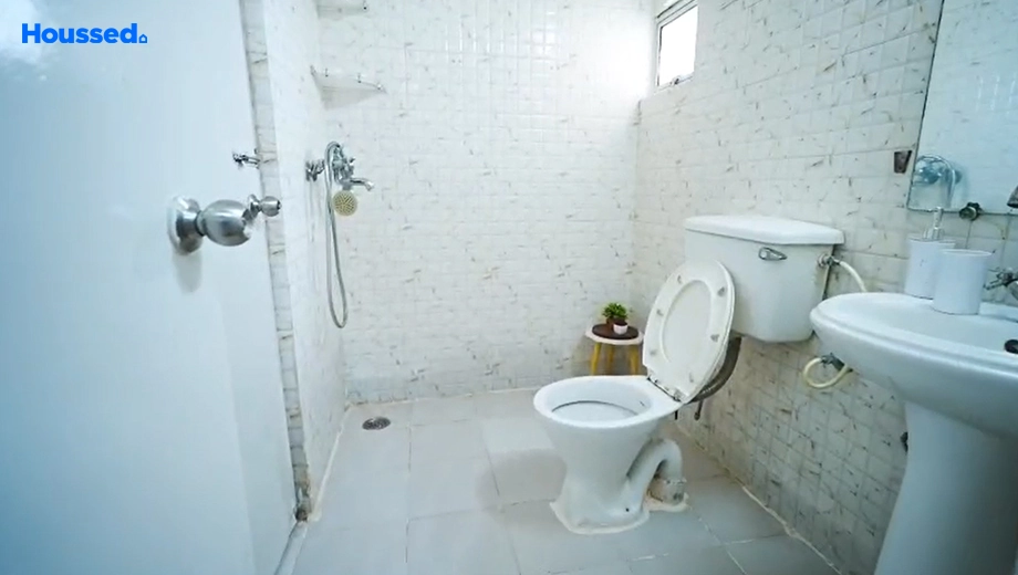 Project Image of 3 BHK Flat for Resale in Gaur City 4th Avenue Sector 4, Greater Noida - Image 157047