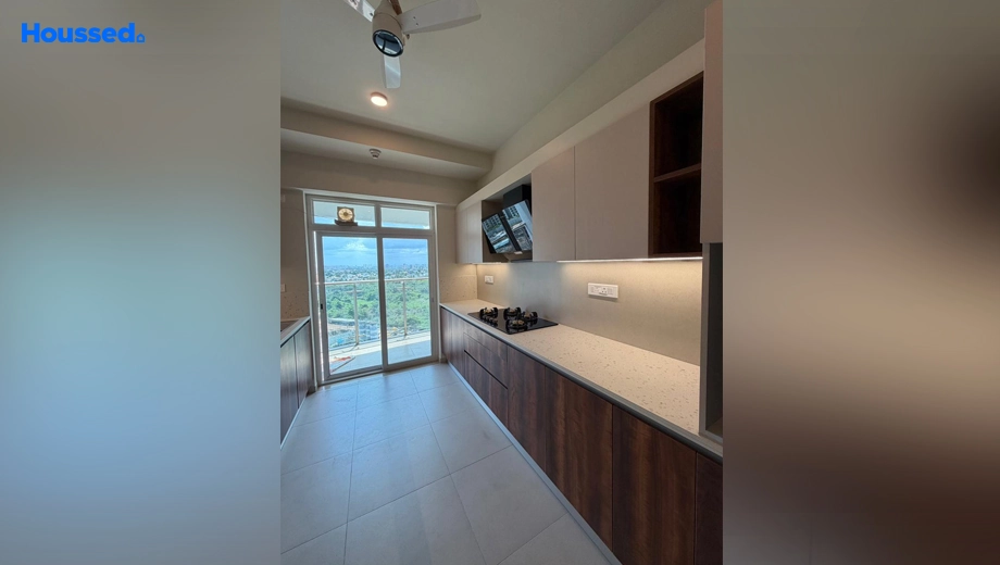 Project Image of 3 BHK Semi-Furnished Flat for Rent in Tata Tritvam, Marine Drive - Image 157551
