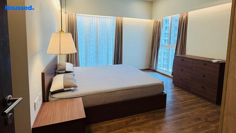 Project Image of 3 BHK Semi-Furnished Flat for Rent in Tata Tritvam, Marine Drive - Image 157554