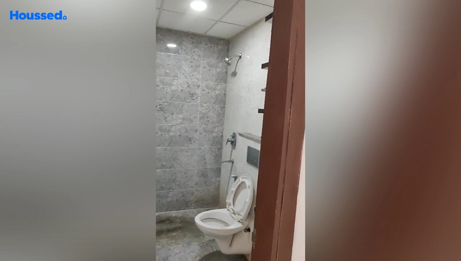 Project Image of 3 BHK Flat for Resale in Omaxe Royal Residency, Sector 79 - Image 157712