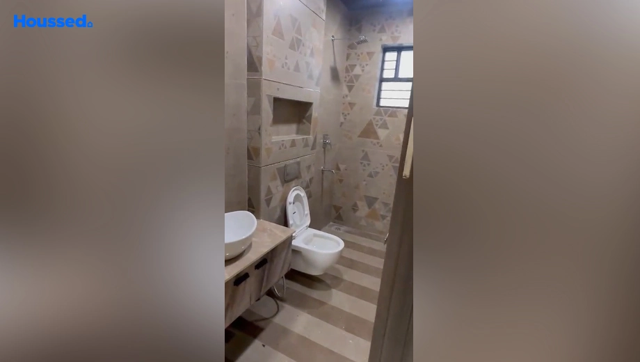 Project Image of 3 BHK Semi-Furnished Flat for Rent in BPTP Eden Estate, Sector 81 - Image 157783