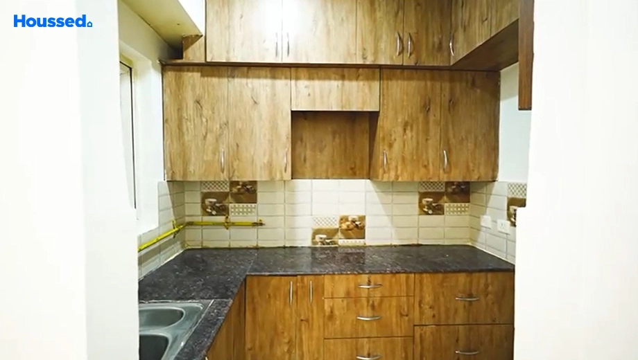 Project Image of 2 BHK Flat for Resale in Gaur City 2 14th Avenue, Noida Extention - Image 157832