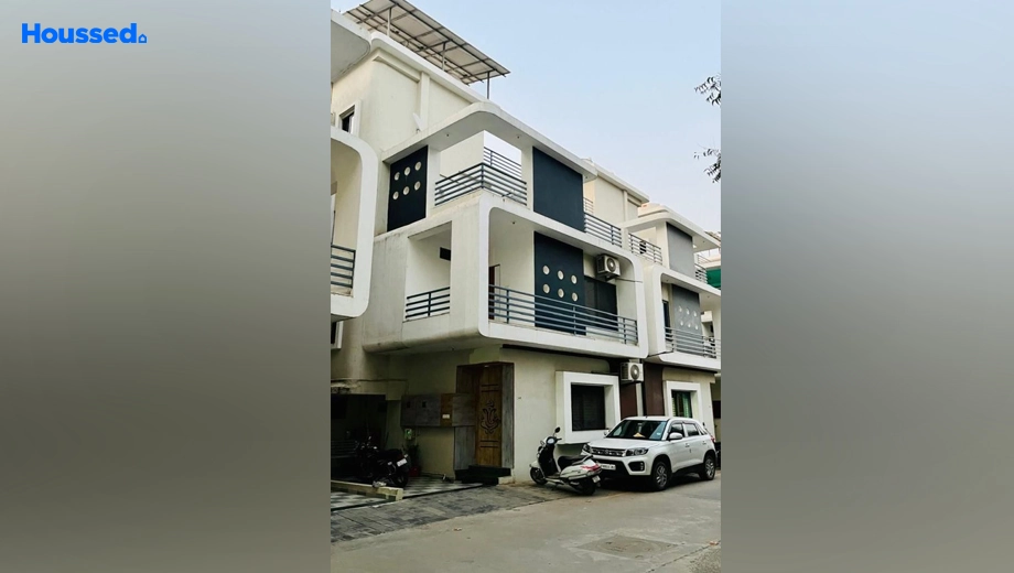 Project Image of 4 BHK House/Villa for Resale in Sahjanand Shlok Society, Sargasan - Image 157911