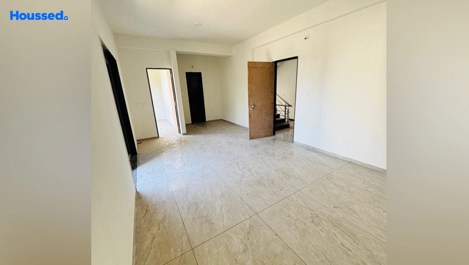 Project Image of 6 BHK House/Villa for Resale in SomnathPark Society, Sargasan - Image 157948