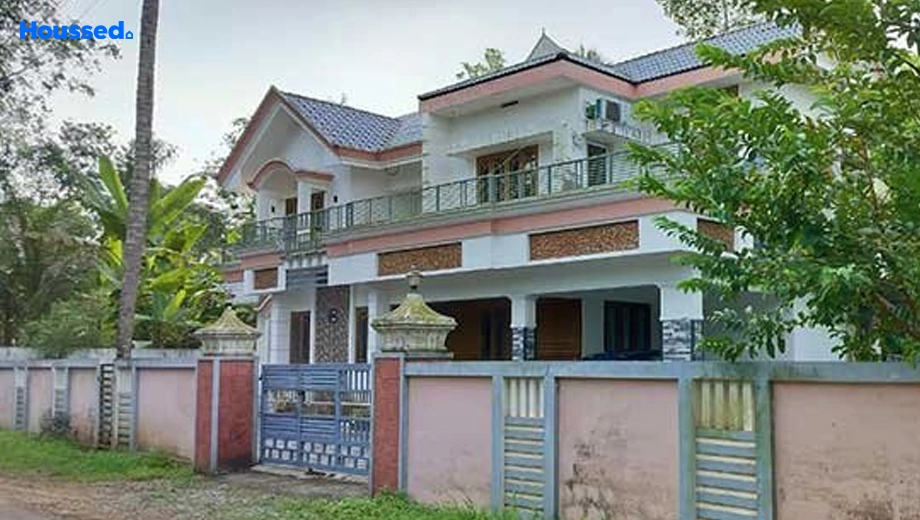 Project Image of 5 BHK House/Villa for Resale in Nedumbassery - Image 157966
