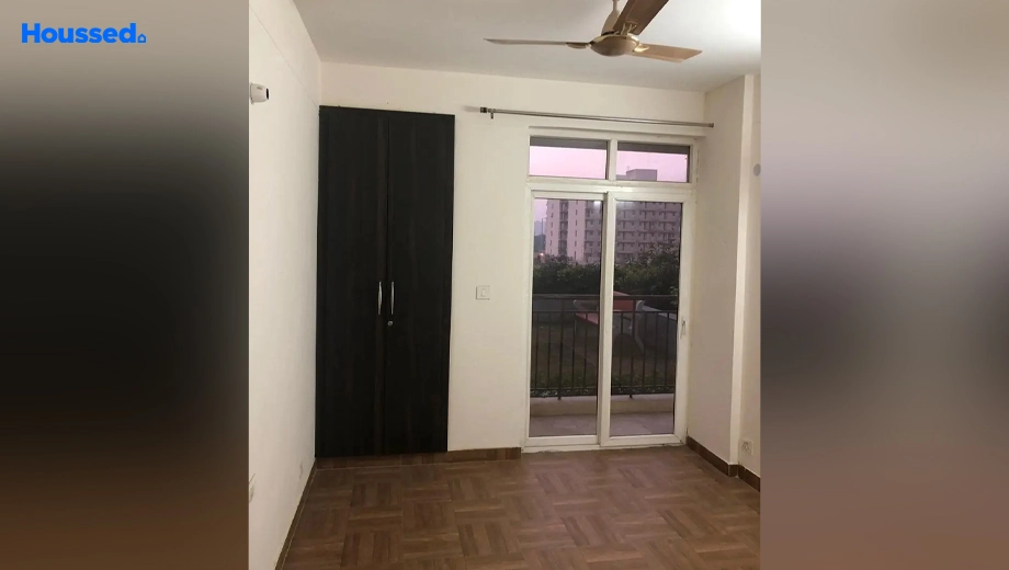 Project Image of 2 BHK Semi-Furnished Flat for Rent in RPS Savana, Sector 88 - Image 158022
