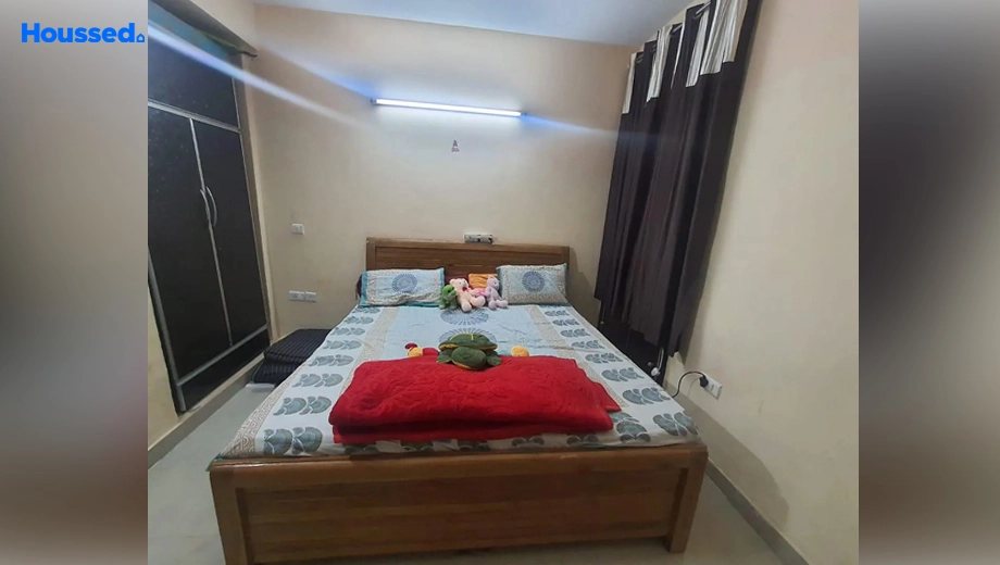 Project Image of 3 BHK Semi-Furnished Flat for Rent in Green Park Society, Sector 75 - Image 158337