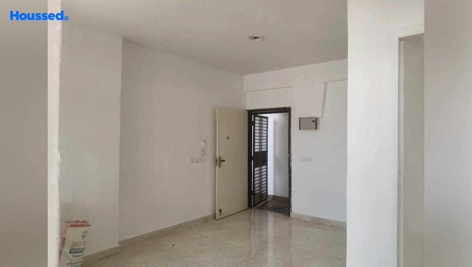 Project Image of 2 BHK Flat for Resale in Vashisth Heights, Sector 87 - Image 158662