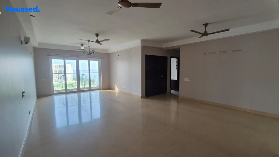 Project Image of 4 BHK Flat for Resale in Marine Drive - Image 159002