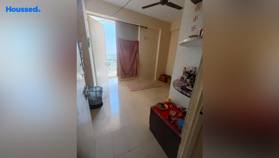Project Image of 2 BHK Semi-Furnished Flat for Rent in Adore Happy Homes, Sector 86 - Image 159060