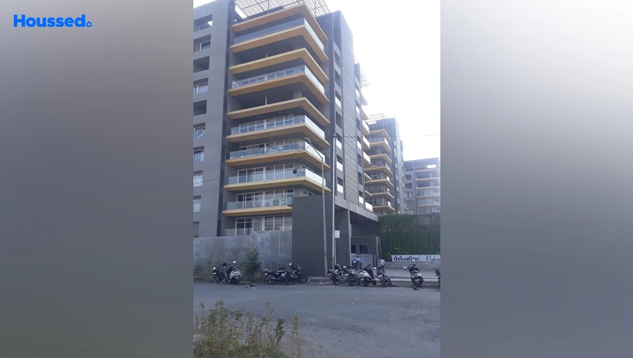 Project Image of 3.5 BHK Penthouse for Resale in Valencia Apartment, Vesu - Image 159638
