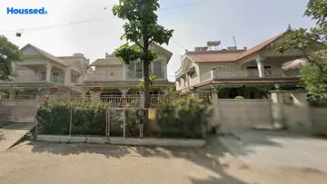 Project Image of 4 BHK House/Villa for Resale in Shaligram 3 Bungalow Thaltej, Ahmedabad - Image 159545
