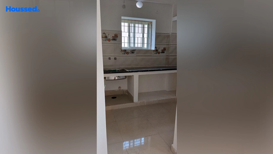 Project Image of 2 BHK Flat for Resale in Yendada - Image 159572